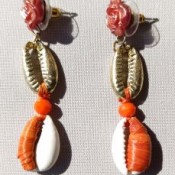 Boucles pendantes Cowry